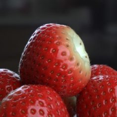 Strawberry – Blender Cycles 3D Model