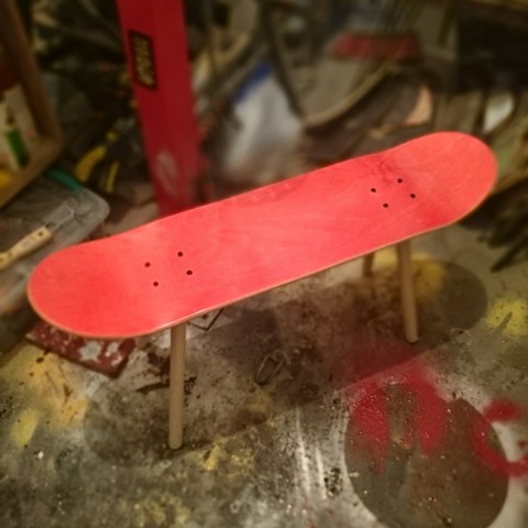 Skateboard table / stool 3D Print Model