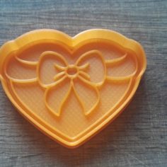 COOKIE CUTTERS. FORM FOR CUTTING A COOKIE “Heart with a bow” 3D Print Model