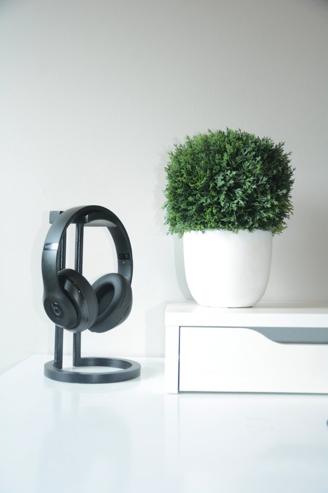 Infinity Headphone Stand 3D Model