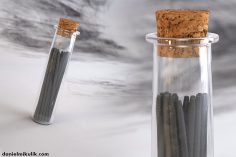 HD Glass Phial with Graphite